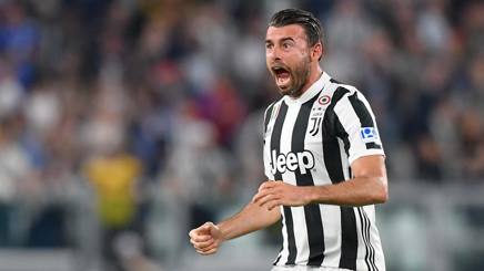 Maglia Home Juventus ANDREA BARZAGLI Maglia Home Juventus ANDREA BARZAGLI